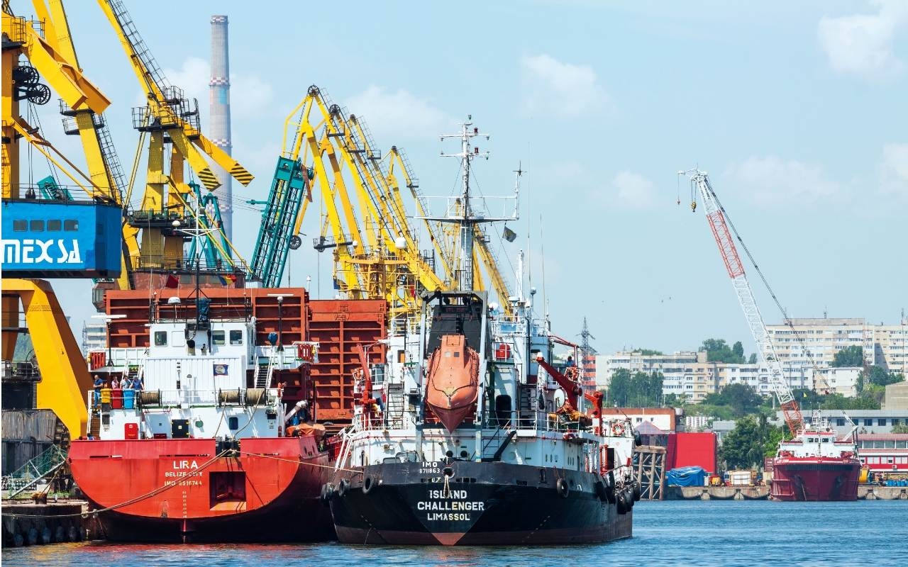 Photo of Romania’s largest trade port, Constanta, located on the Black Sea, symbolizes the economic growth of the Central and Eastern Europe region.