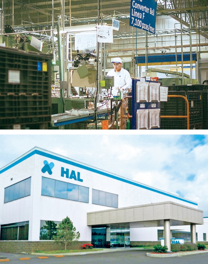 Photos of The plant in Mexico (photo), which was established as a North American operations base, mainly manufactures large aluminum casting parts. To handle an increase in demand, a second plant was opened in 2015.