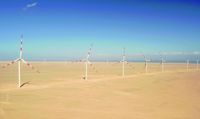 スエズ湾風力発電所Ⅱは、エジプト東部のアフリカ最大級の風力発電所（654MW）で2025年6月に商業運転を開始した。豊田通商は、アフリカの再生可能エネルギーの普及に貢献しているの画像