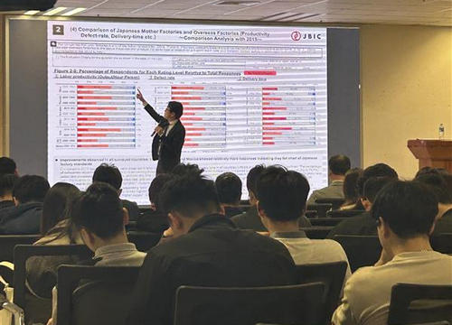 島本シニアリサーチアナリストの画像